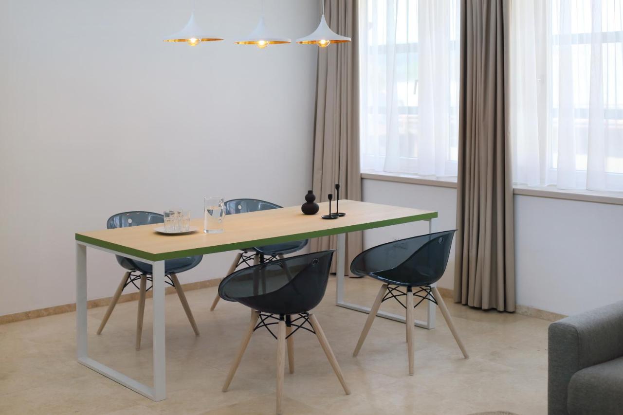 Apartmány OMEGA Lanškroun Esterno foto